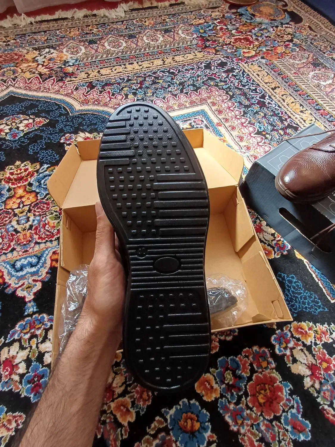 فروش ۳ جفت کفش چرم طبیعی گاوی مردانه(دره شهرم)|کیف، کفش، کمربند|دره شهر, |دیوار