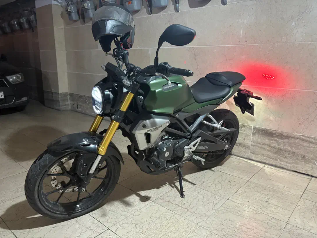 هوندا cb 150R|موتورسیکلت|تهران, جنتآباد شمالی|دیوار