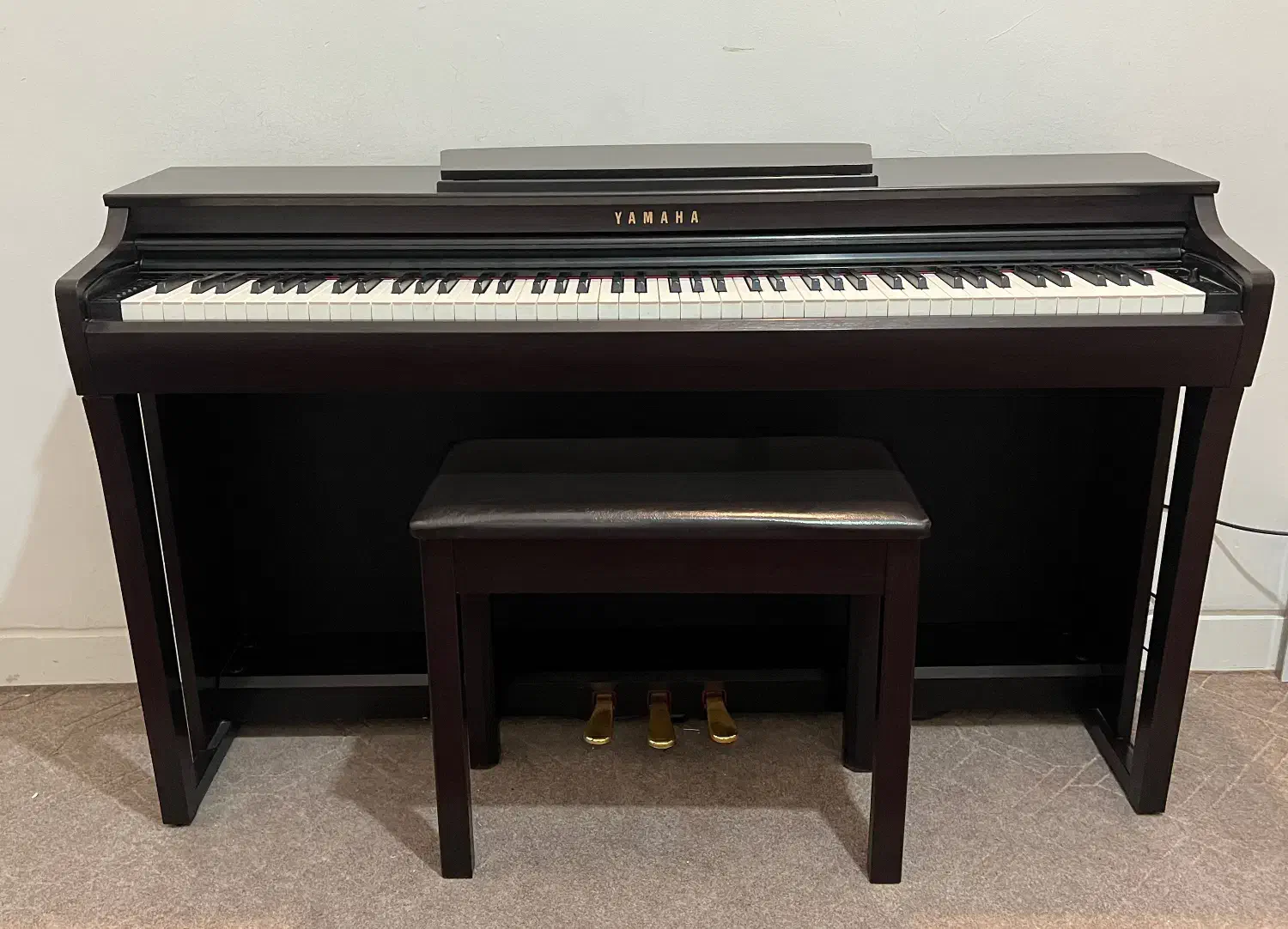 پیانو دیجیتال یاماها clp725|پیانو، کیبورد، آکاردئون|شیراز, فرگاز|دیوار