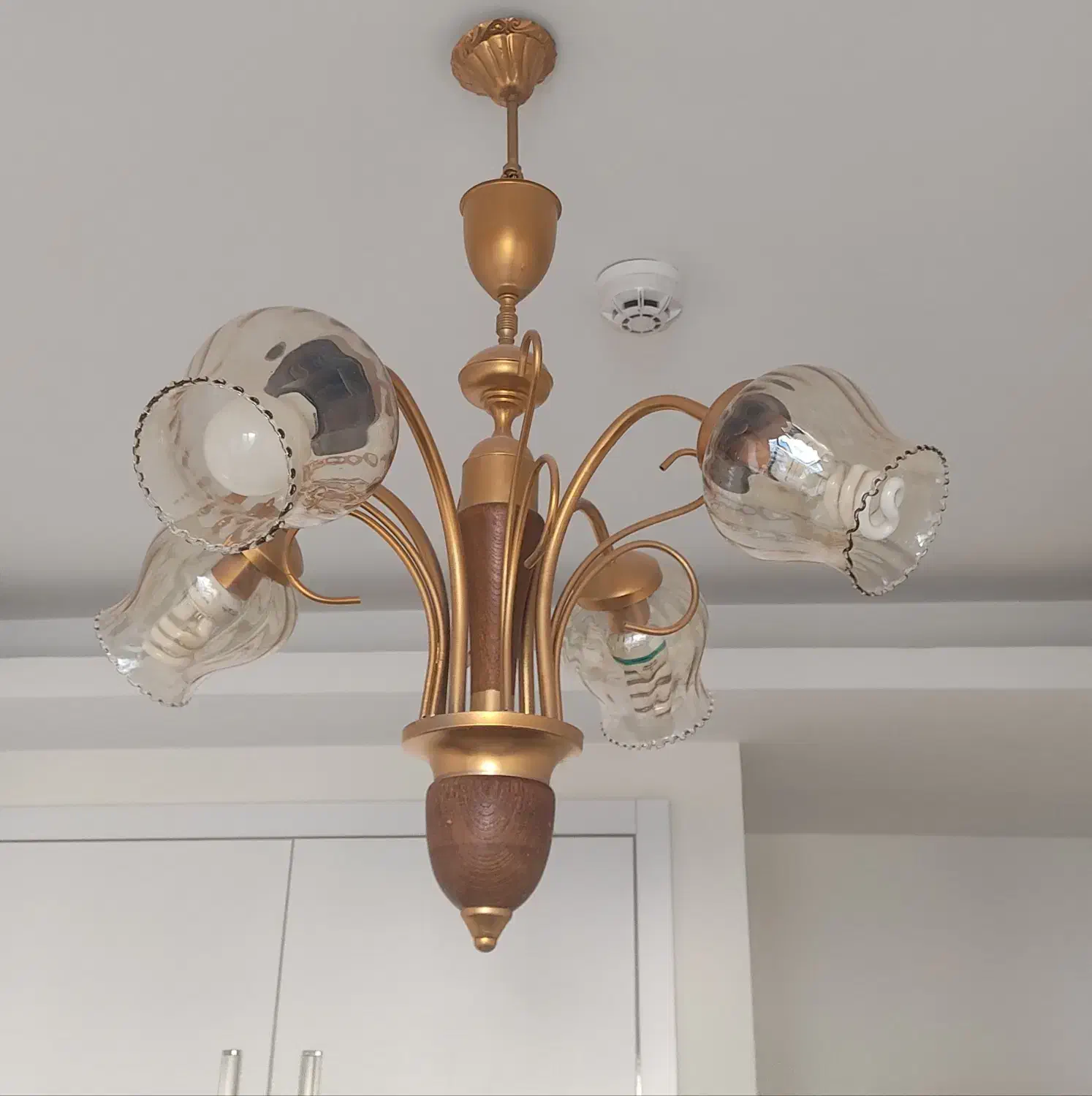 لوستر مدل خورشیدی۳ و۴و۵ شاخه|لوستر و چراغ آویز|تهران, سردارجنگل|دیوار