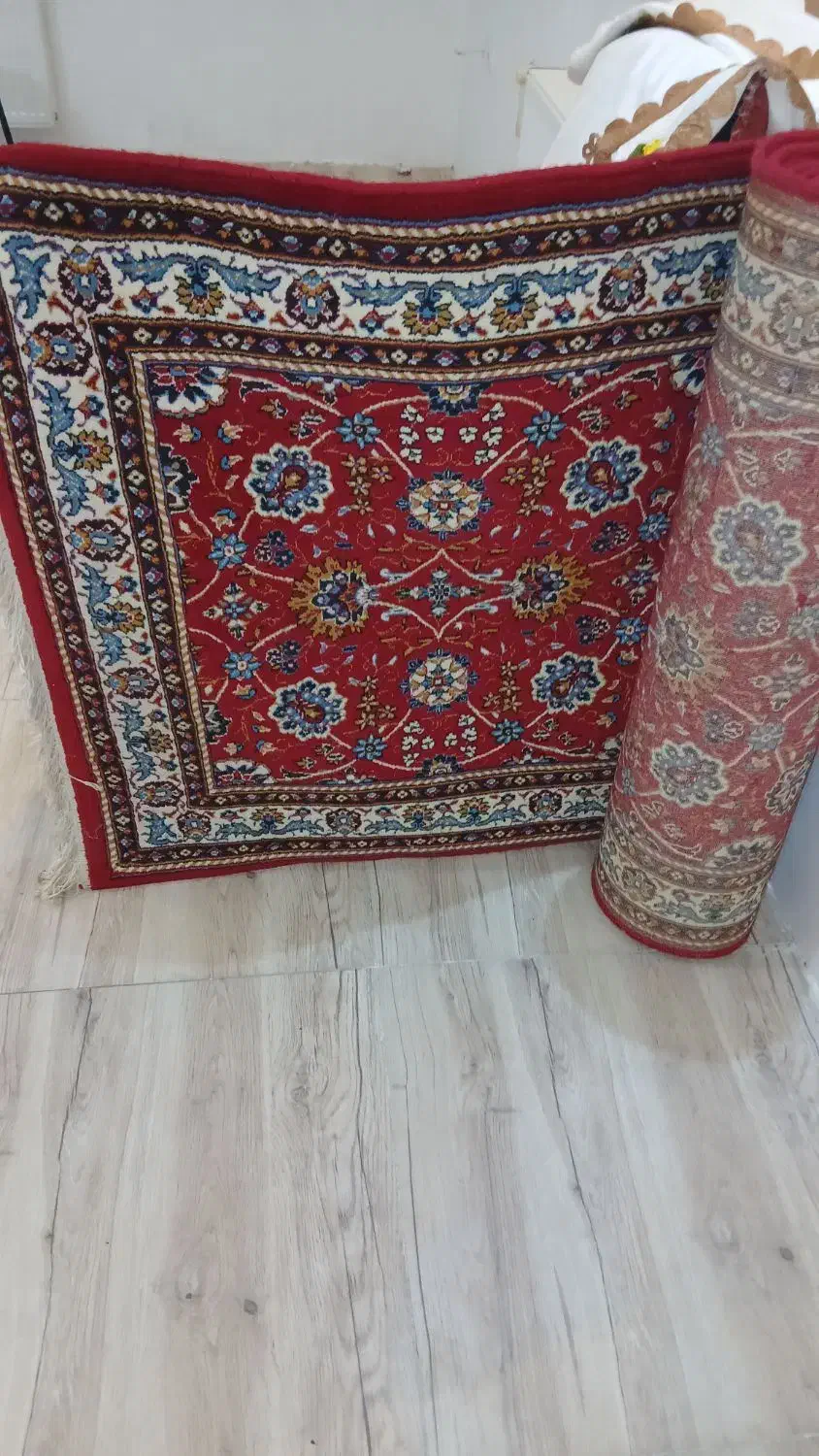 پشتی و فرش|فرش|آذرشهر, |دیوار