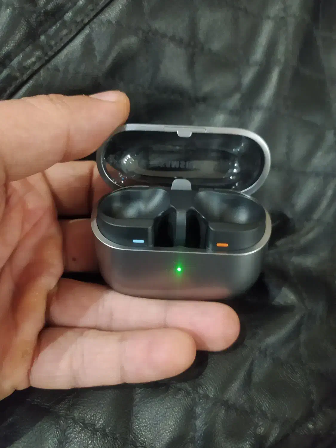 کیس ایرپاد گلکسی بادز 3 پرو مشابه اکبند|لوازم جانبی موبایل و تبلت|اصفهان, شاهزید|دیوار