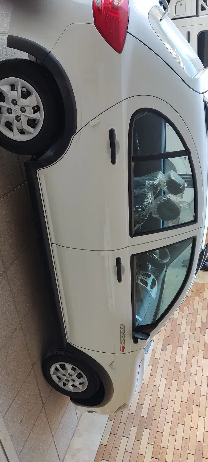 کوئیک ۱۴۰۴ بهترین انتخاب برای خانواده|خودرو سواری و وانت|کرمان, |دیوار