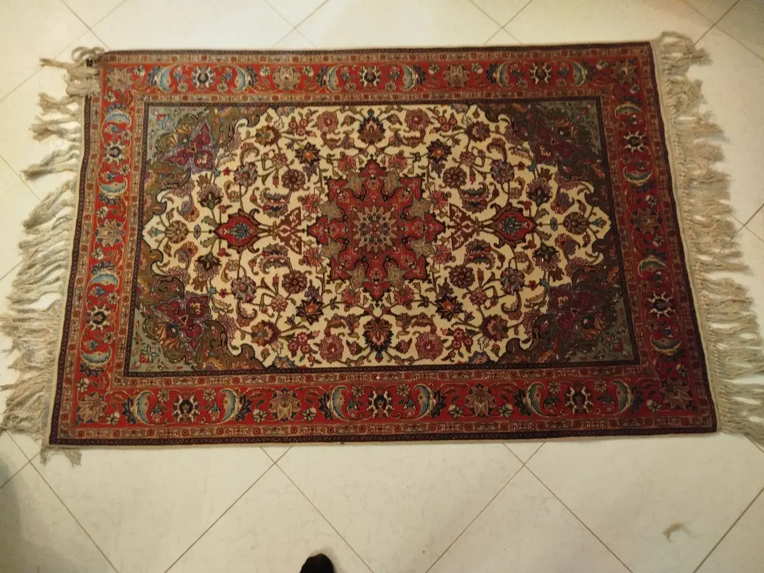 فروش قالیچه قم و تبریز|فرش|تهران, بهاران|دیوار