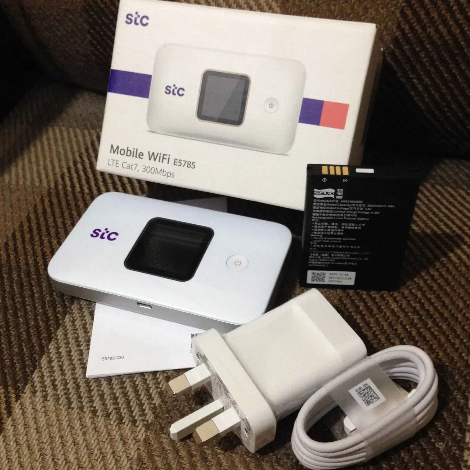 مودم جیبی TD-LTE 4.5G هوآوی مدل E5785-330|مودم و تجهیزات شبکه|ساوه, |دیوار