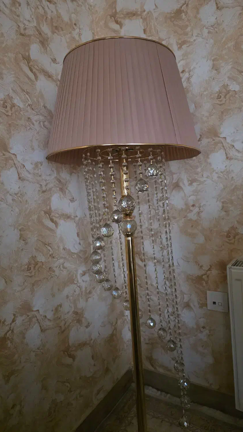 آباژور کریستالی|چراغ خواب و آباژور|همدان, |دیوار