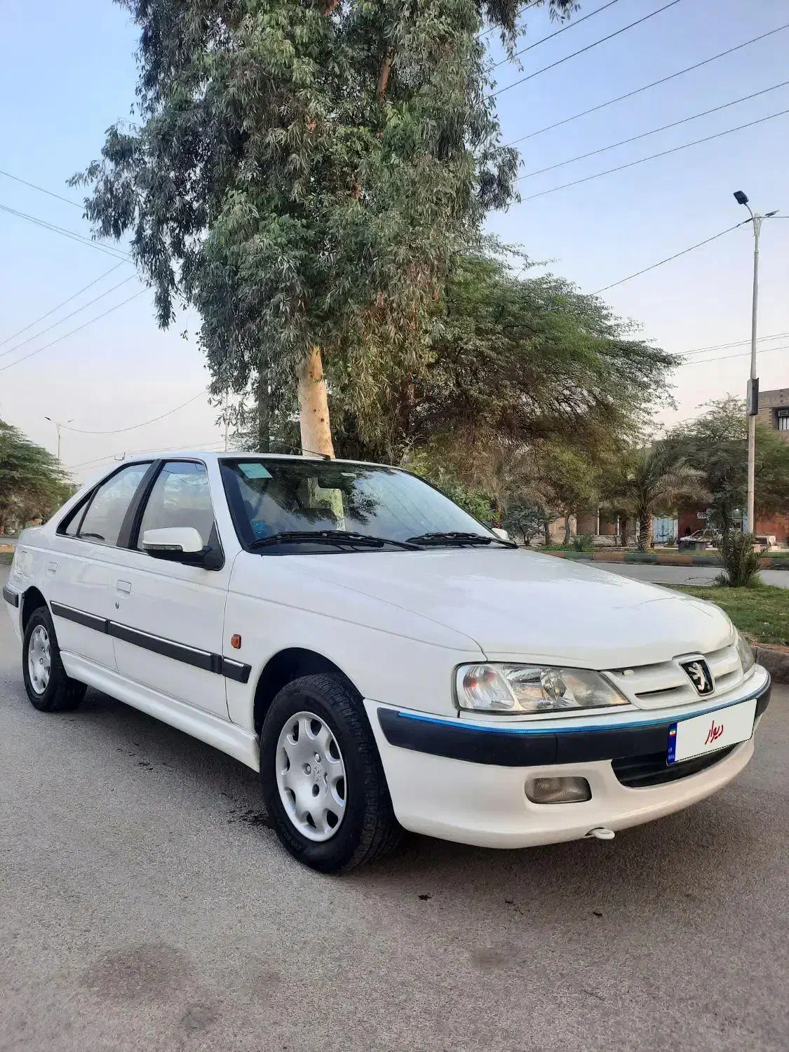 پژو پارس سال مدل ۹۵ لاکاغذی بدون نقطه|خودرو سواری و وانت|اهواز, شریعتی جنوبی|دیوار