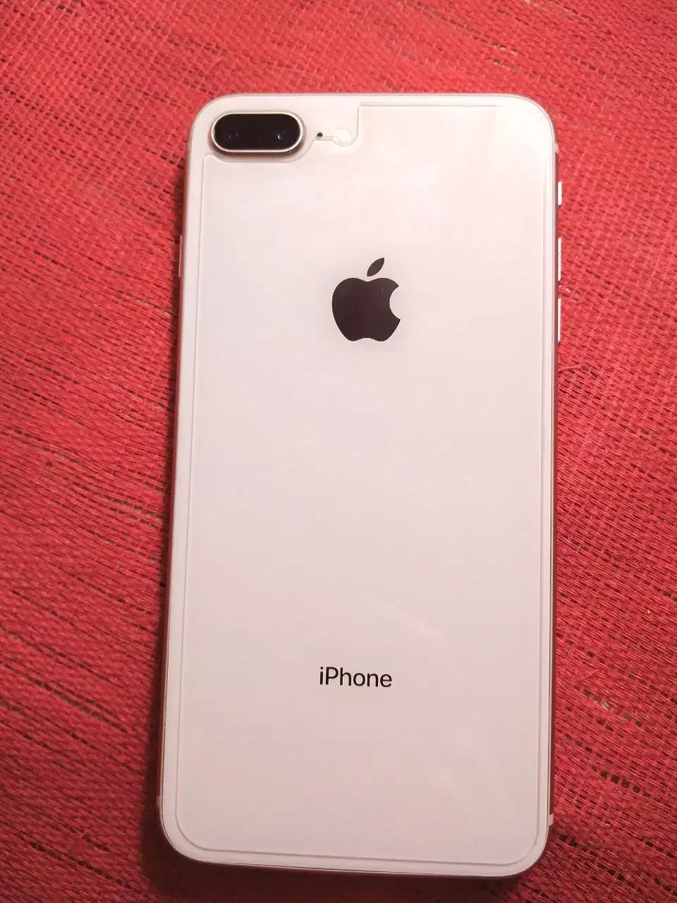 iPhone 8Plus lla|موبایل|شیراز, منطقه هوایی شهید دوران|دیوار