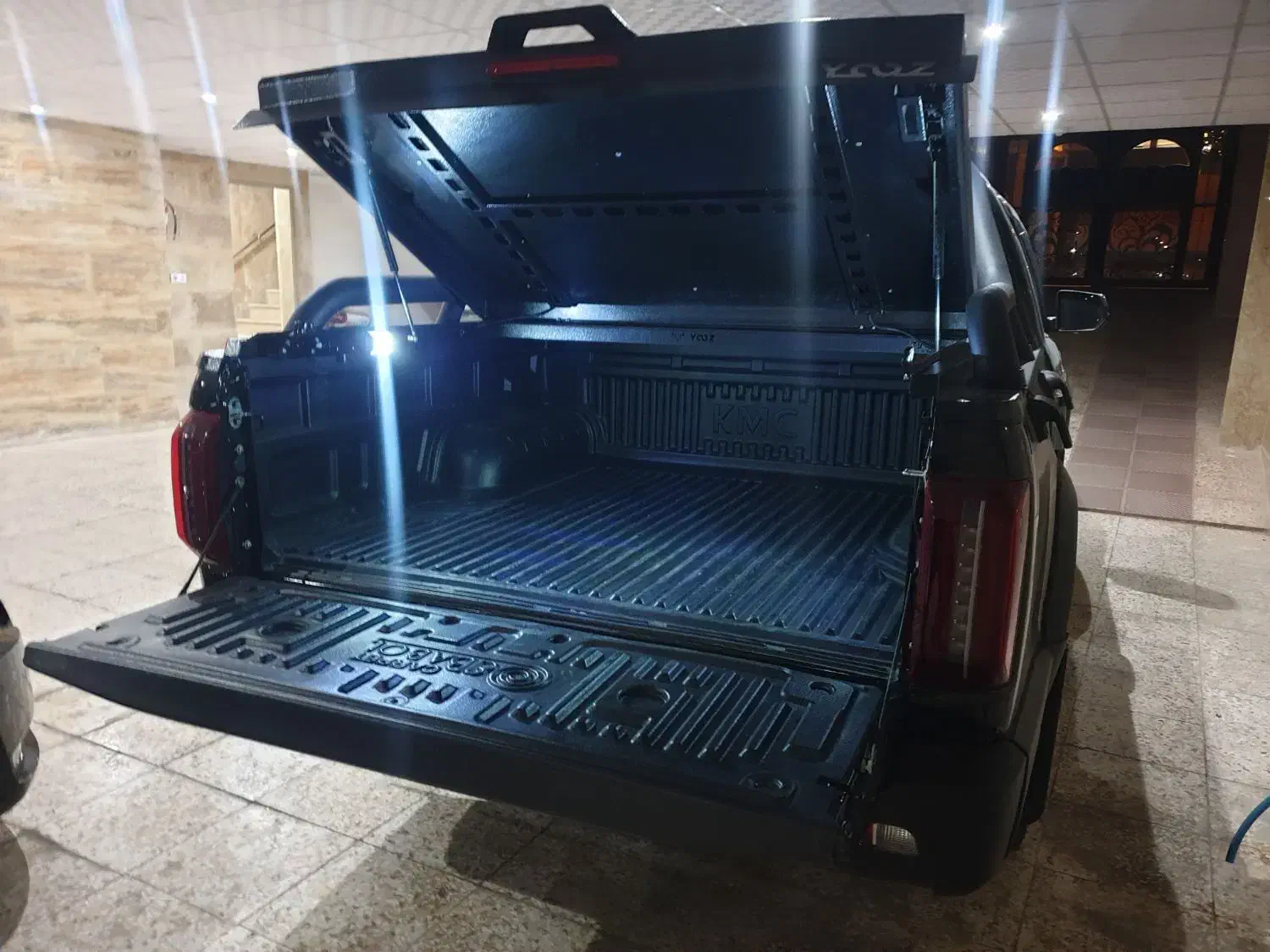 kmc  T9 فول|خودرو سواری و وانت|شیراز, شهرک گلدشت حافظ‎|دیوار