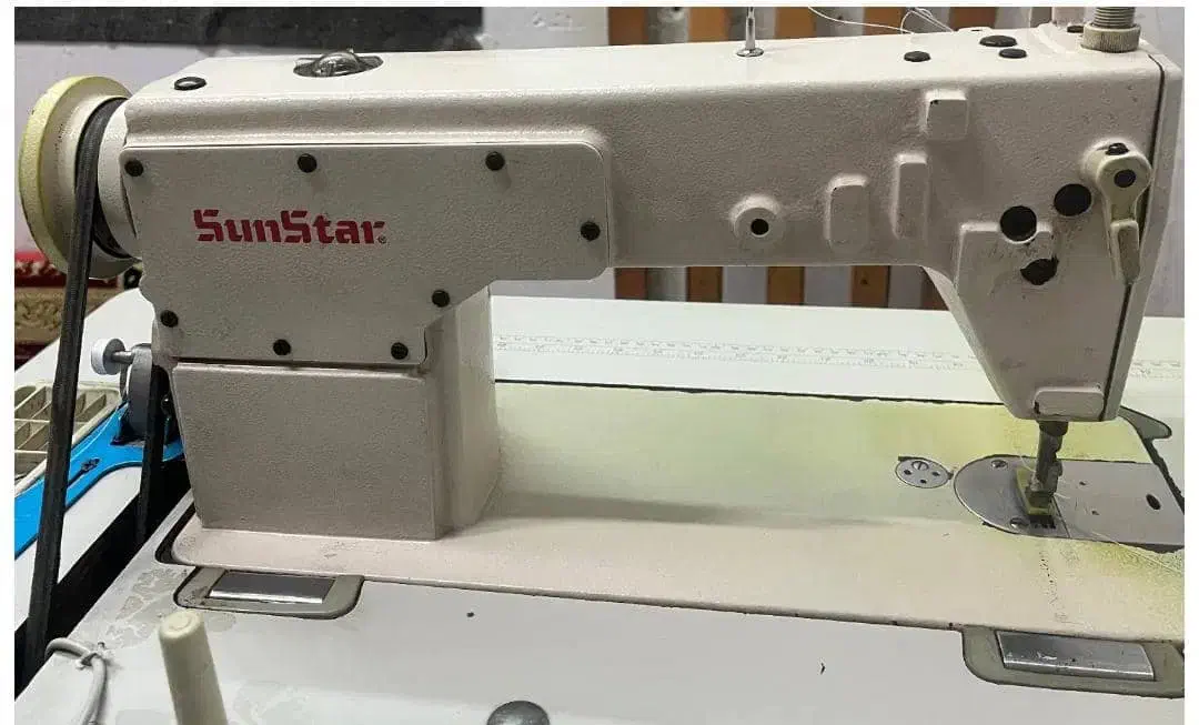 چرخ خیاطی صنعتی در حد نو|چرخ خیاطی و ریسندگی|بابل, |دیوار