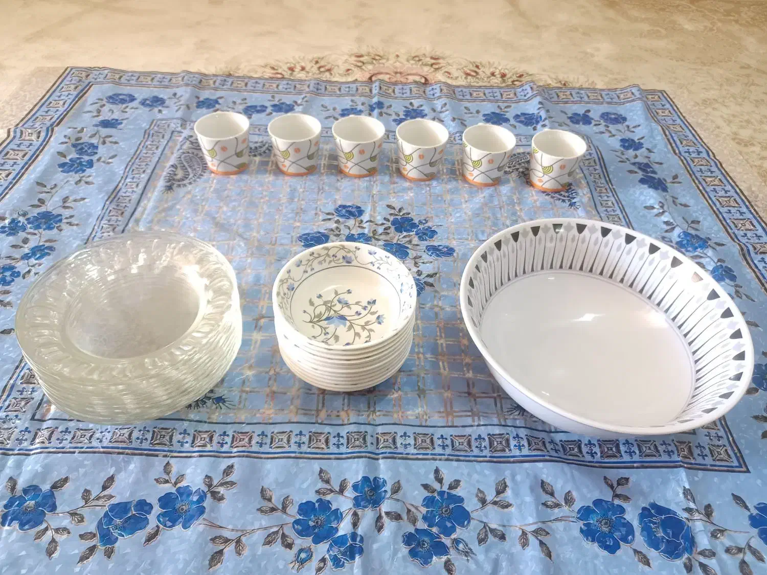 بشقاب،فنجان،جامیوه ای،کاسه|ظروف سرو و پذیرایی|شیراز, تندگویان|دیوار