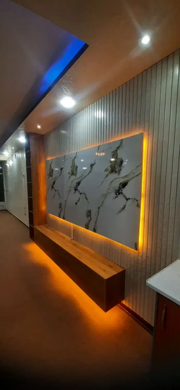 تریوال در حد نو|کتابخانه، شلف، قفسههای دیواری|شاهینشهر, سعدی جنوبی|دیوار