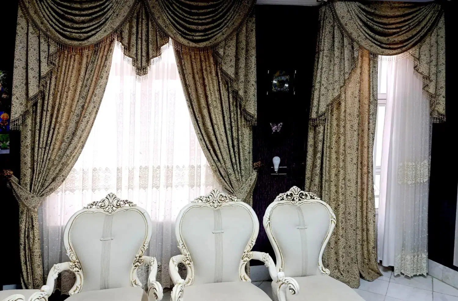 فروشی|پرده، رانر، رومیزی|نی‌ریز, |دیوار