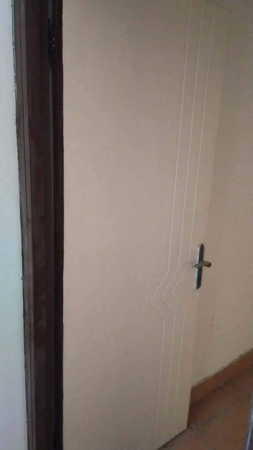 درب چوبی|مصالح و تجهیزات ساختمان|لاهیجان, یحی آباد|دیوار