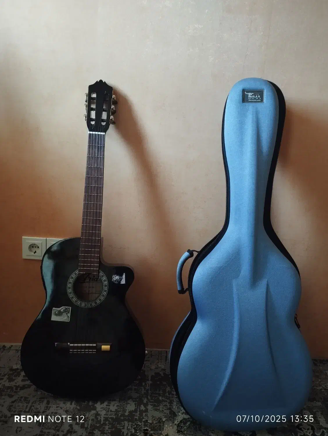 گیتار آریاAk30 پیکاپ دار|گیتار، بیس، امپلیفایر|بندرعباس, |دیوار