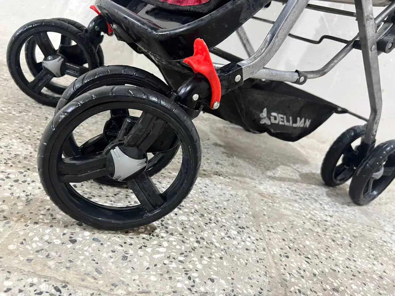 کالسکه بچه نو|کالسکه و لوازم جانبی|گرگان, |دیوار