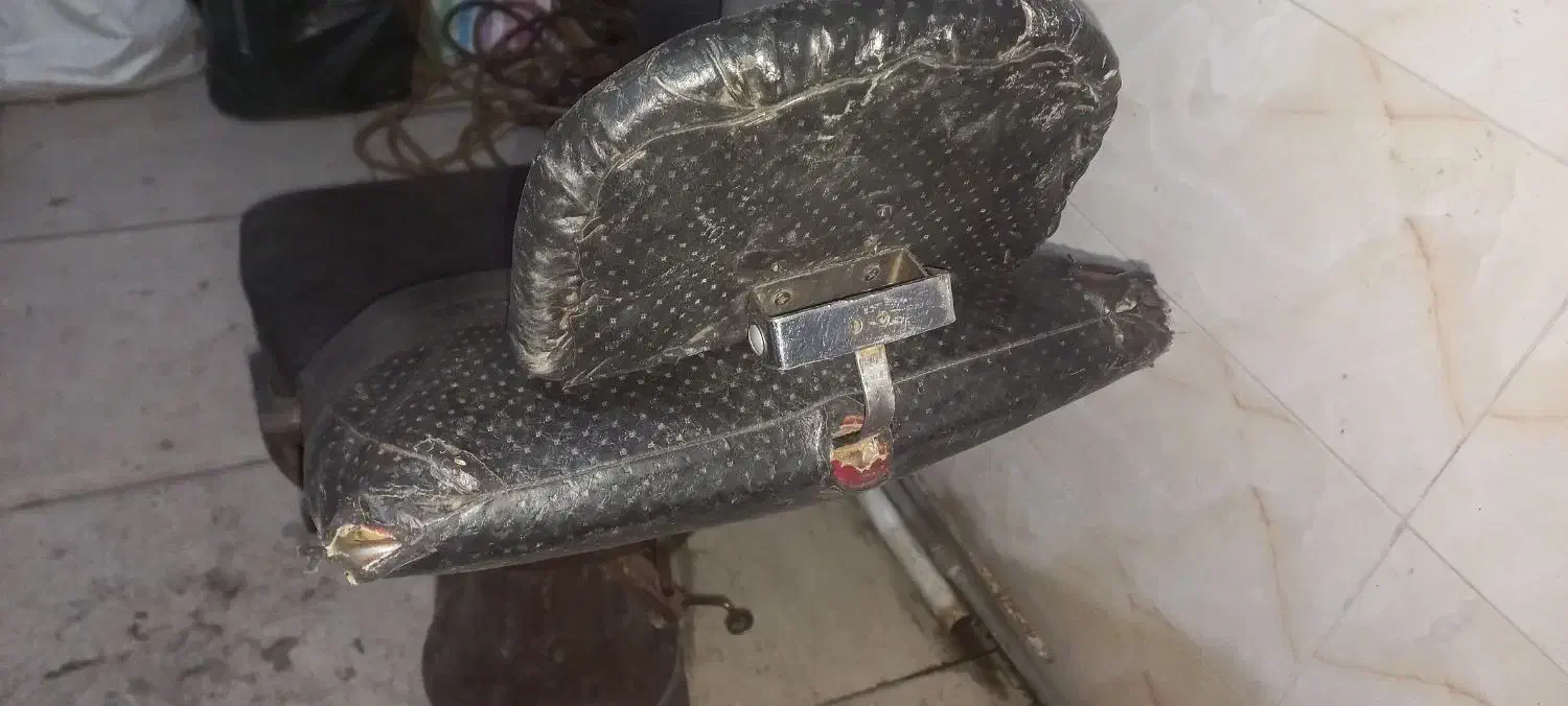 صندلی ارایشگاه|آرایشگاه و سالنهای زیبایی|ارومیه, |دیوار