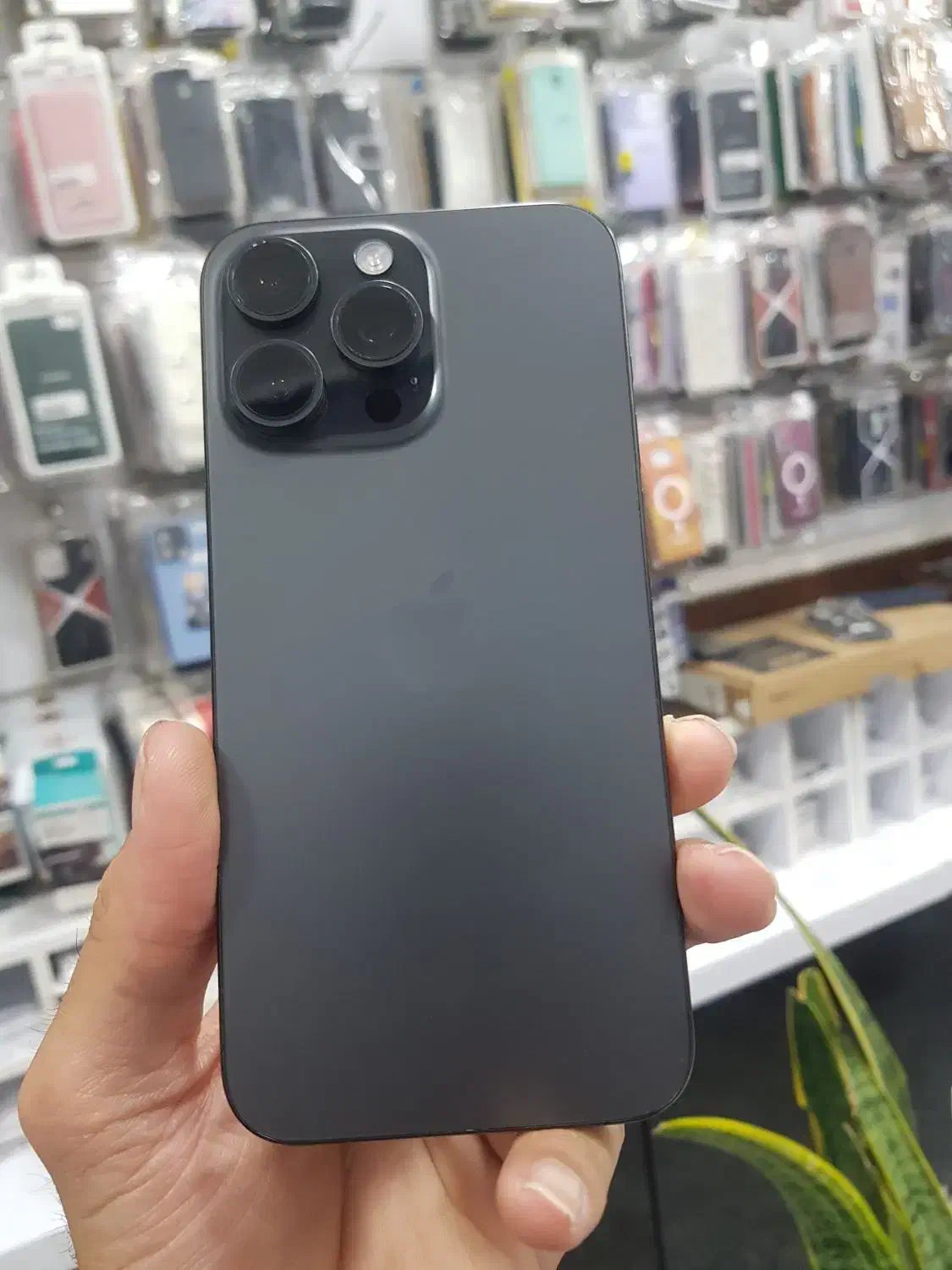 15 pro max|موبایل|اصفهان, روشن‌دشت|دیوار