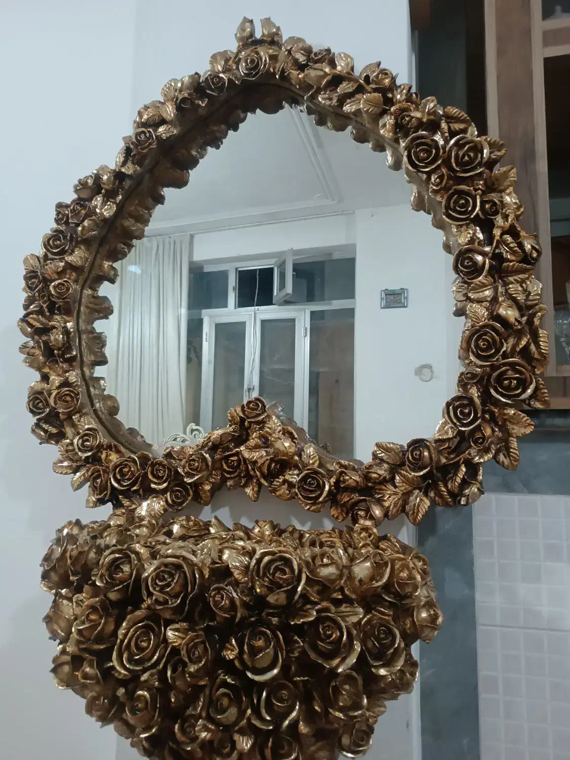 اینه. کنسول شیک و زیبا|بوفه، ویترین، کنسول|تبریز, |دیوار