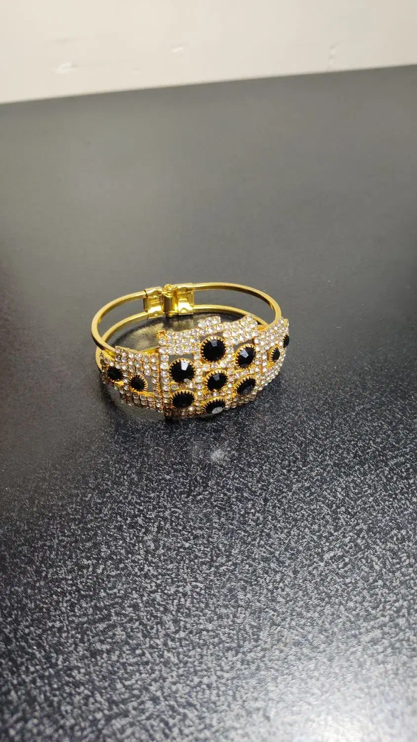 النگو و دستبند خارجی|بدلیجات|قم, بنیاد|دیوار