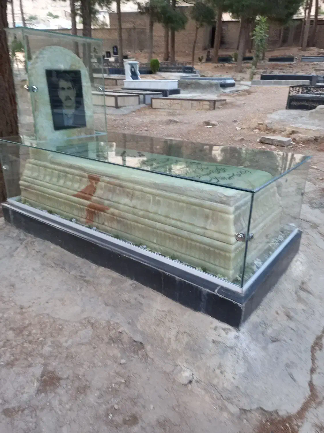 شیشه سکوریت دماوند به نر خ کارخانه|خدمات پیشه و مهارت|کرمانشاه, |دیوار