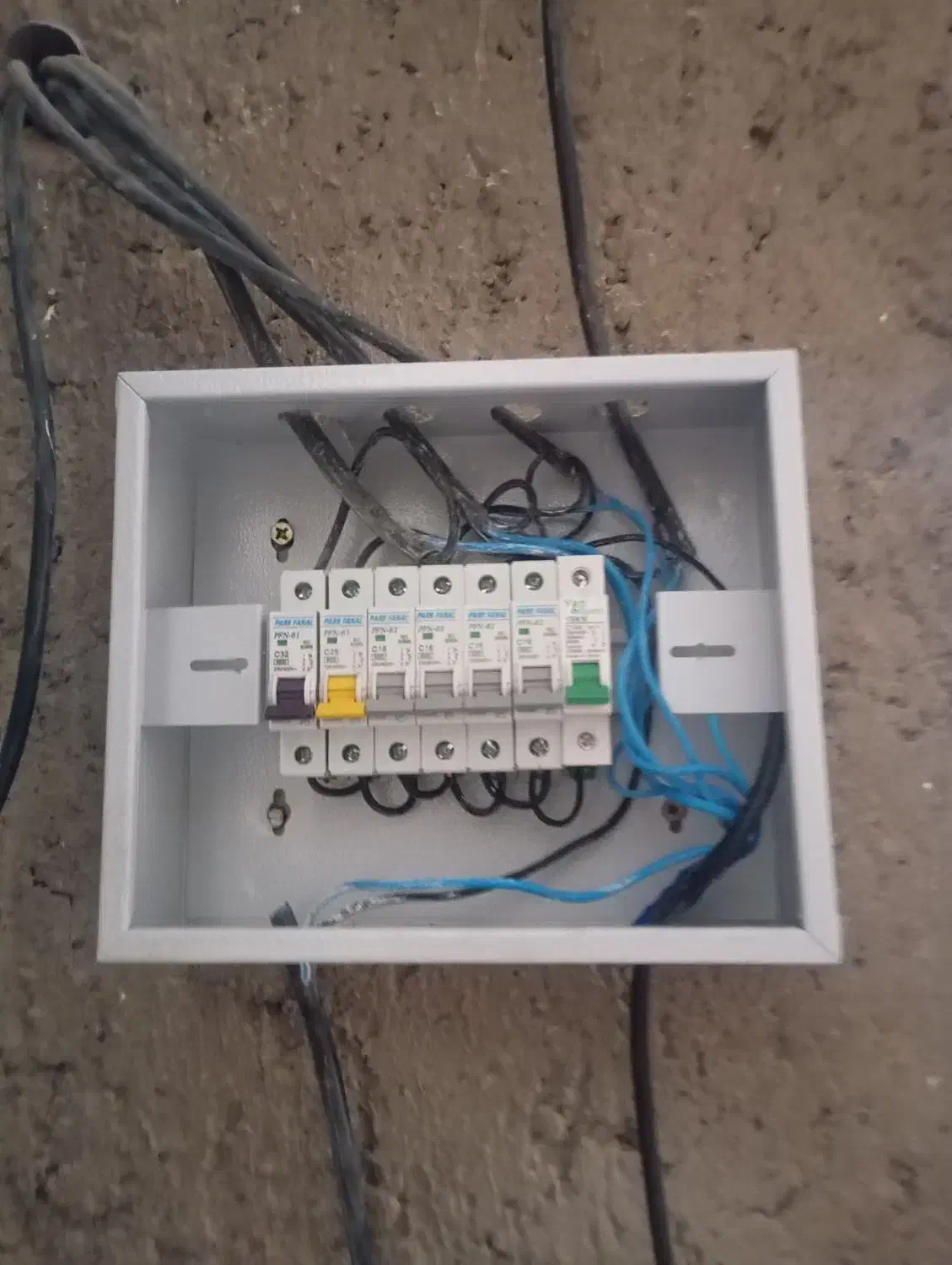 برقکارساختمان|خدمات پیشه و مهارت|ورامین, شهرک فجر|دیوار