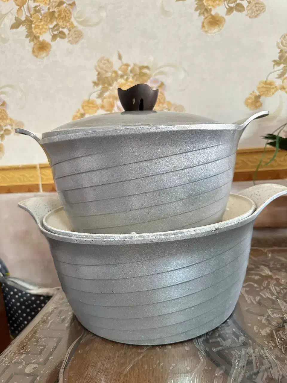 قابلمه نچسب سایزبزرگ|ظروف پختوپز|مشهد, شهید علی محمدی|دیوار