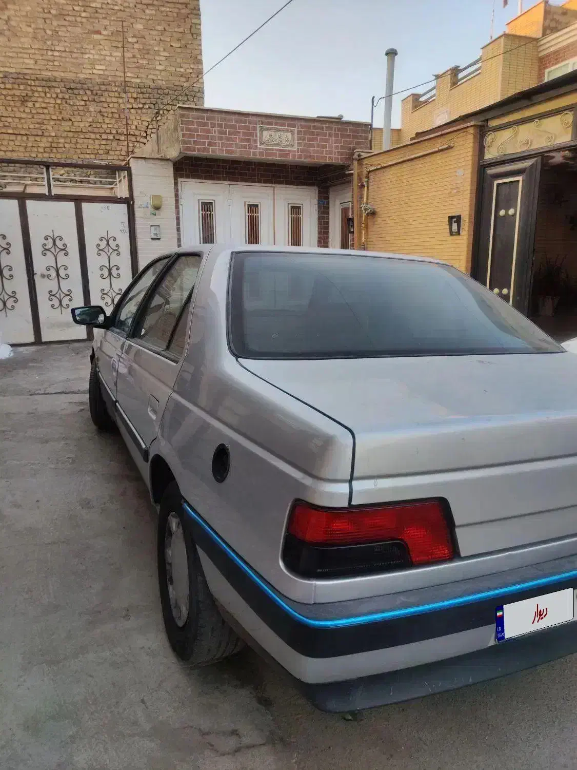 405 دوگانه شرکتی ۹۳|خودرو سواری و وانت|کاشان, باغ ماجد|دیوار