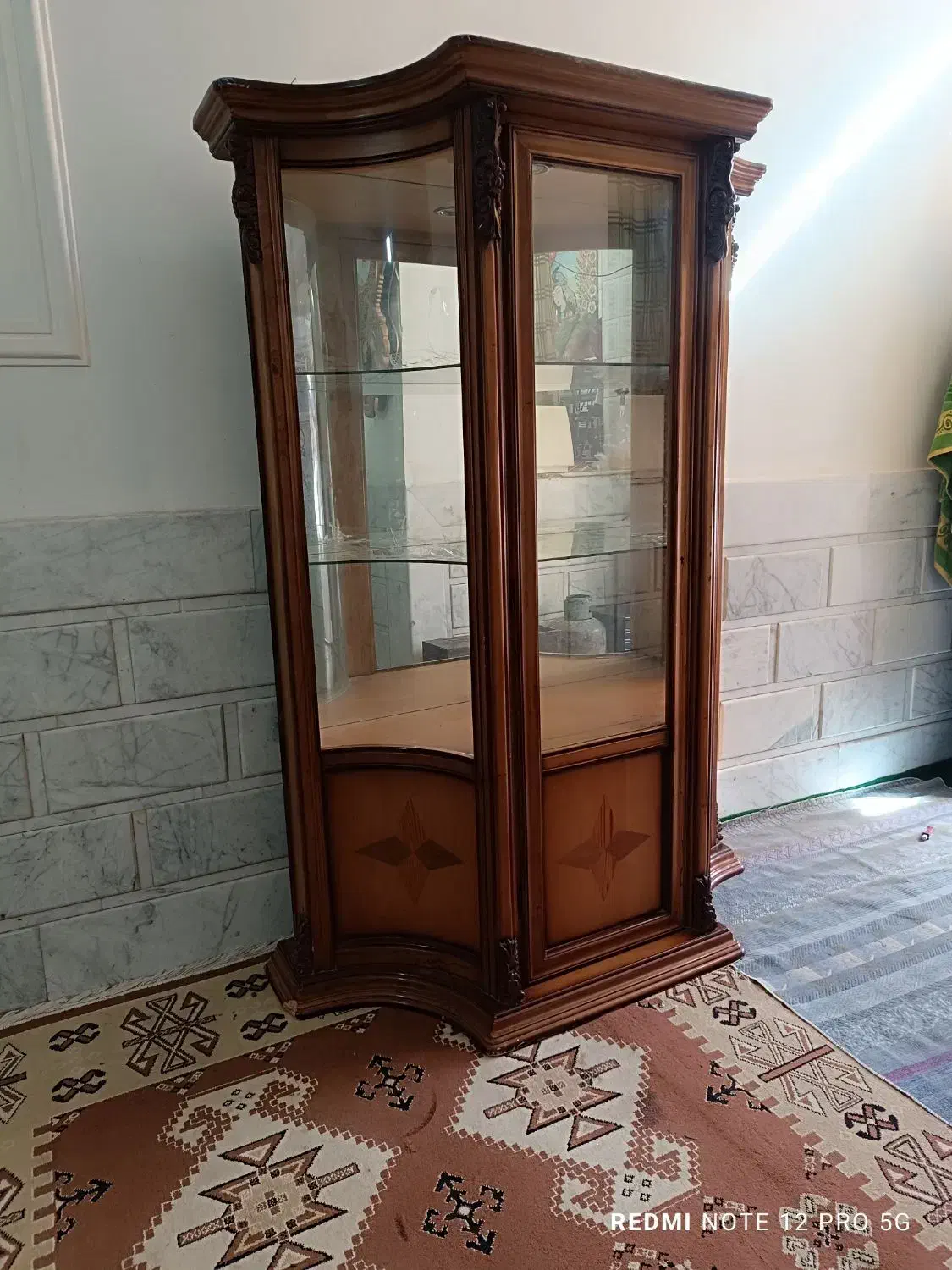 بوفه و یه  عدد کمد لباسی|بوفه، ویترین، کنسول|زاهدان, |دیوار