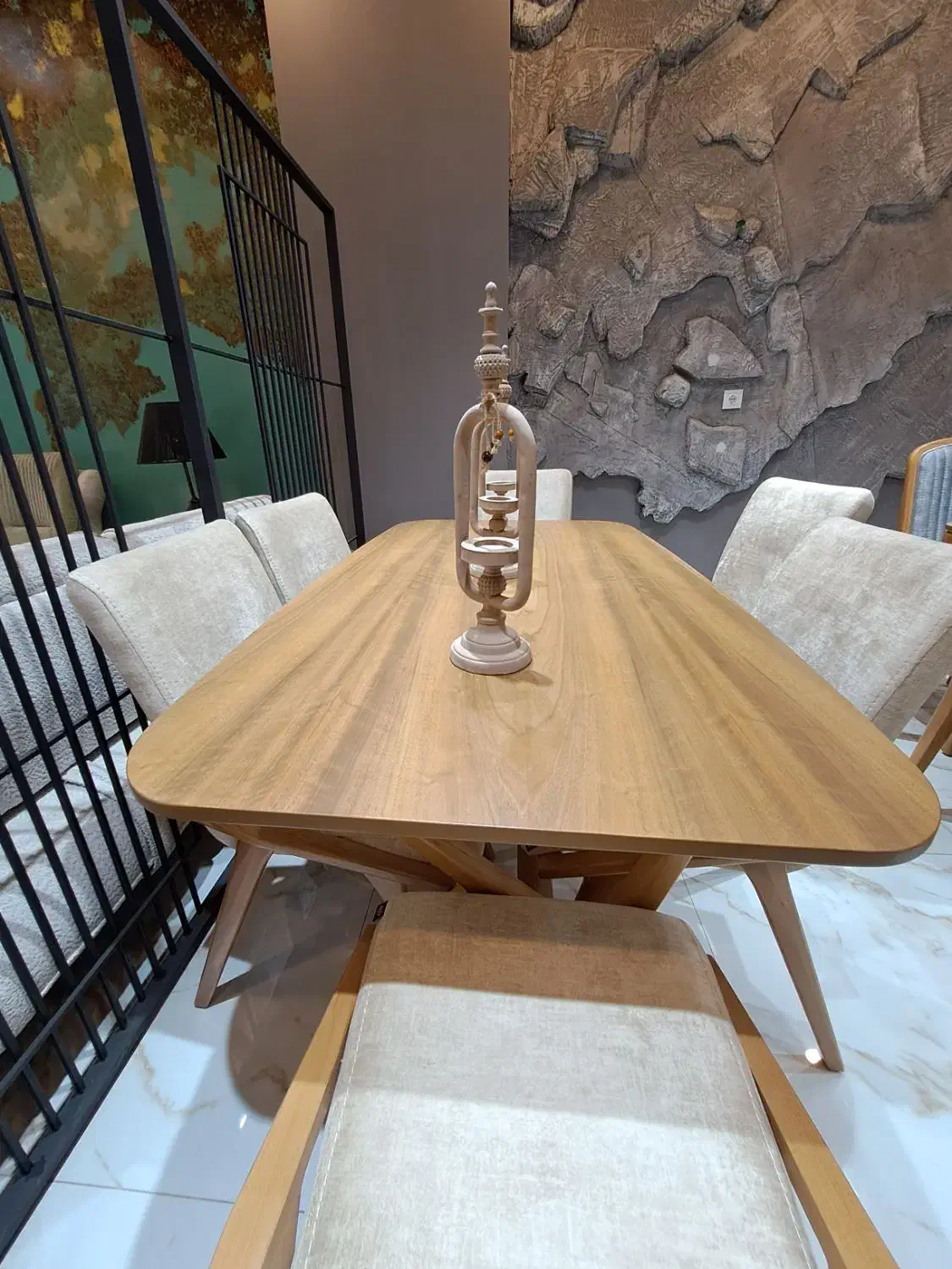 غذاخوری ارغوان|ظروف سرو و پذیرایی|شاهین دژ, |دیوار