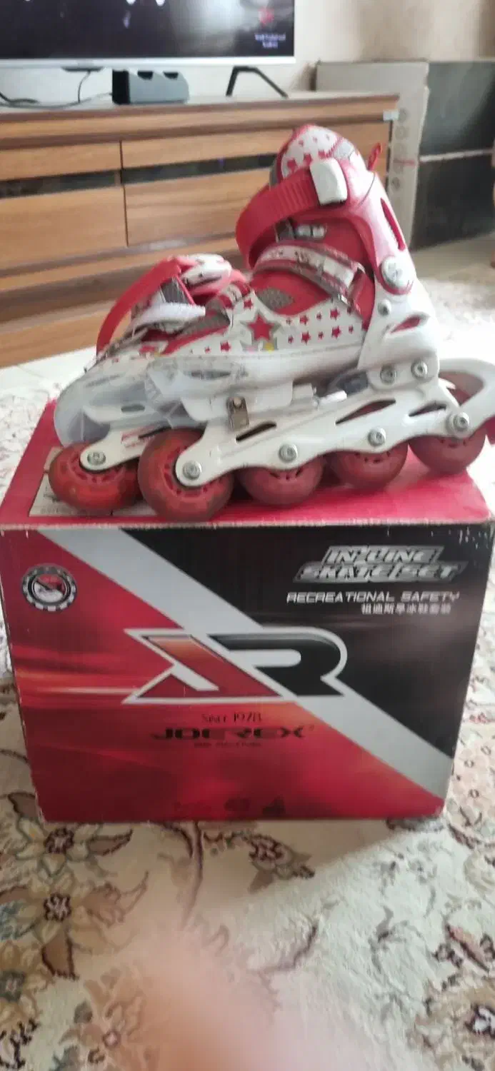 کفش اسکیت|دوچرخه، اسکیت، اسکوتر|اهواز, کوی جانبازان(دانش)|دیوار