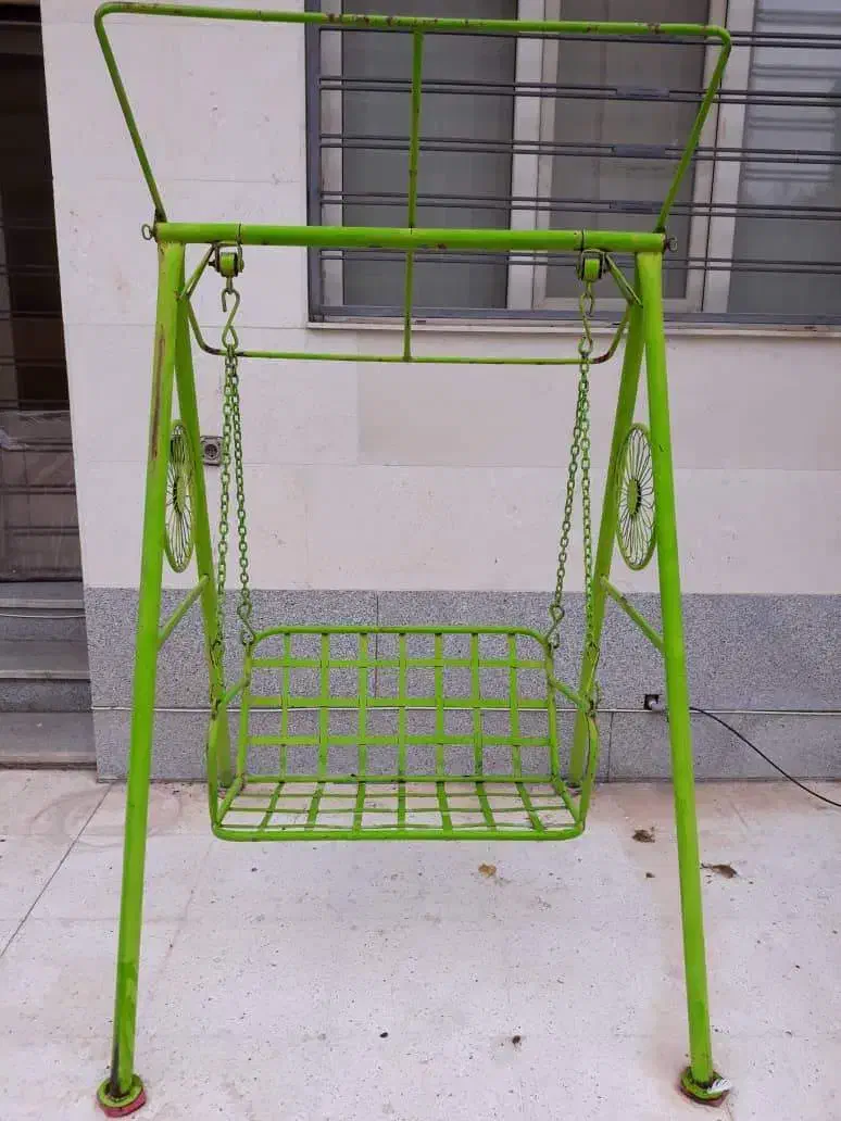 تاب|اسباب و اثاث بچه|شیراز, میرزاکوچک خان|دیوار