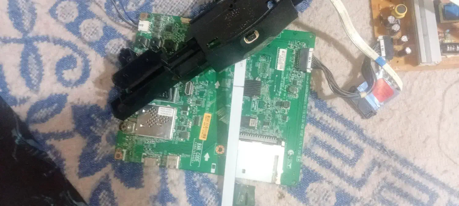 یک مادربرد ال جی|قطعات و لوازم جانبی رایانه|ارومیه, |دیوار