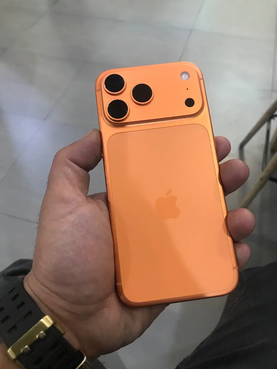 آیفون ۱۷|موبایل|تهران, گلستان (شهرک راه آهن)|دیوار