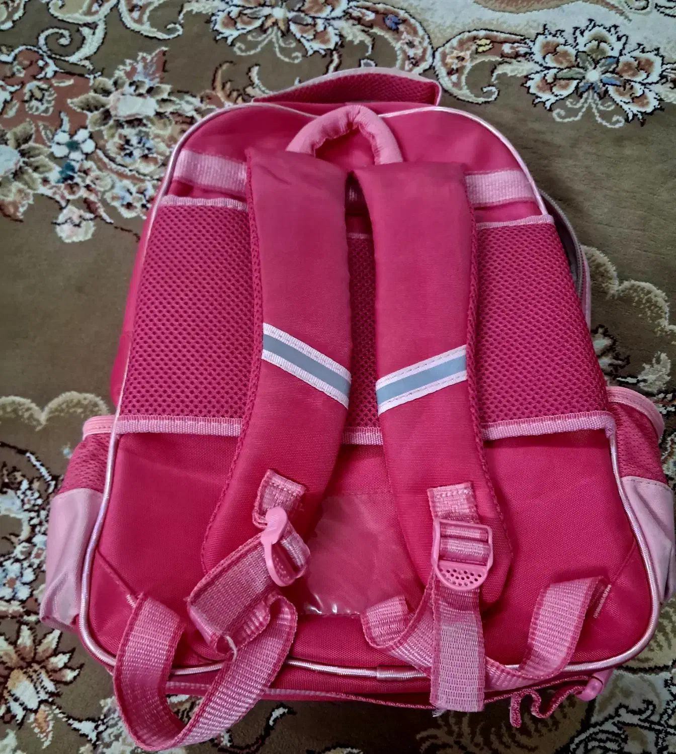 کیف مدرسه در حد نو|لوازم التحریر|مشهد, ایثارگران|دیوار