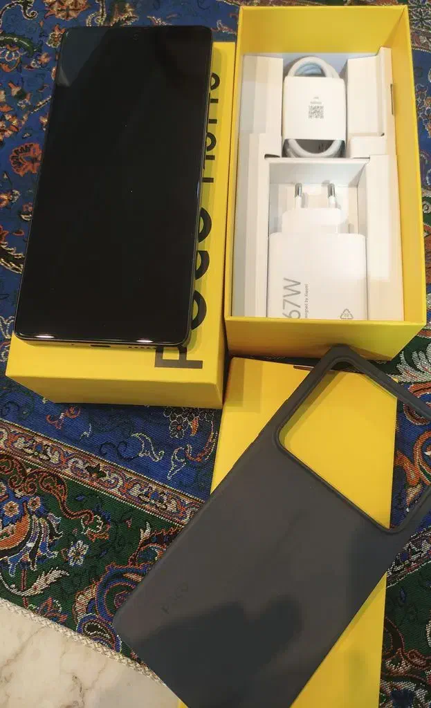 Poco M6 Pro|موبایل|قم, شهر قائم|دیوار