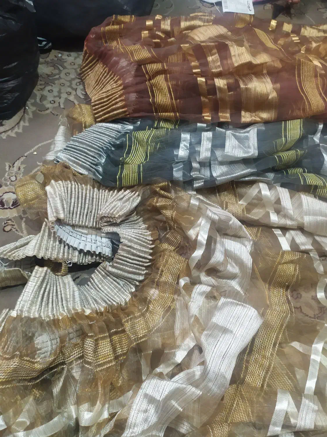 پرده همراه با نوار نو نو|پرده، رانر، رومیزی|مشهد, حجاب (شهرک غرب)|دیوار