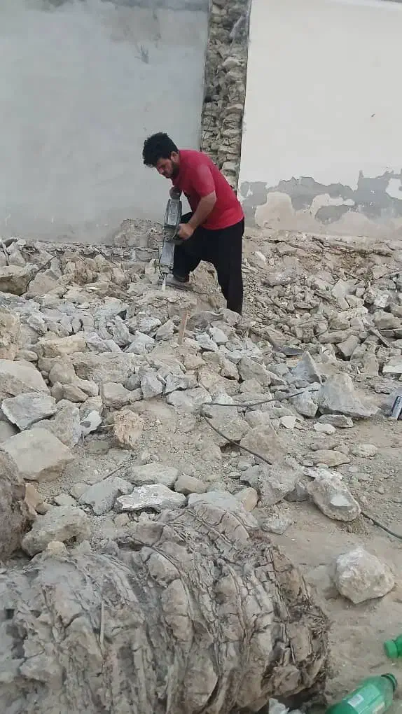 تخریب وچاه کنی|خدمات پیشه و مهارت|قشم, |دیوار