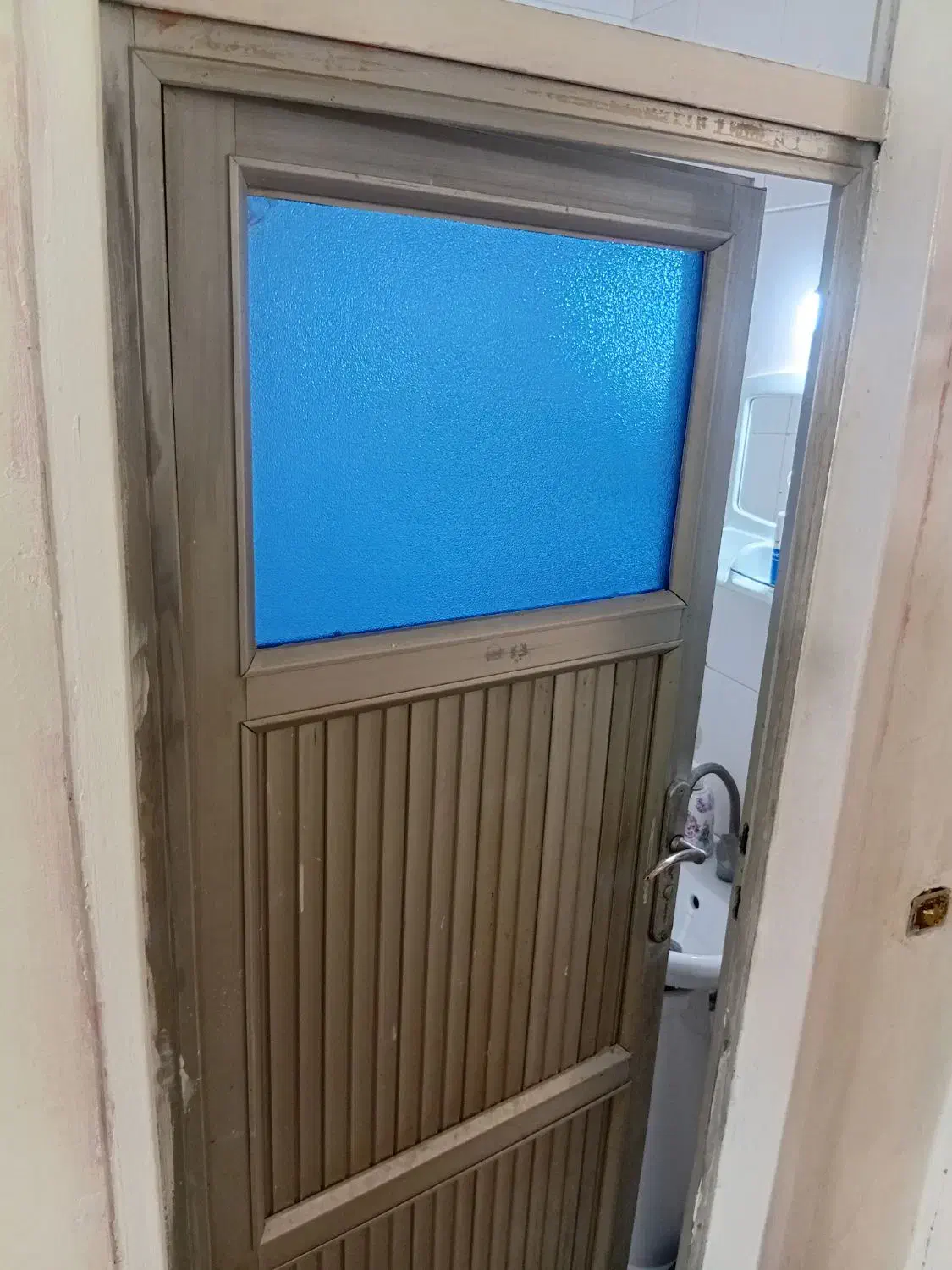 درب های آلمینیومی|لوازم سرویس بهداشتی|اهواز, کوی شهروند|دیوار