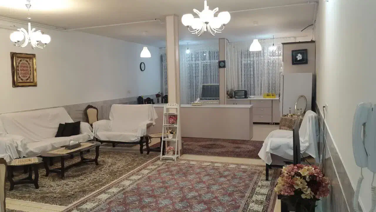 زیر زمین گلخانه ای|اجارهٔ خانه و ویلا|قم, شاه احمد قاسم|دیوار