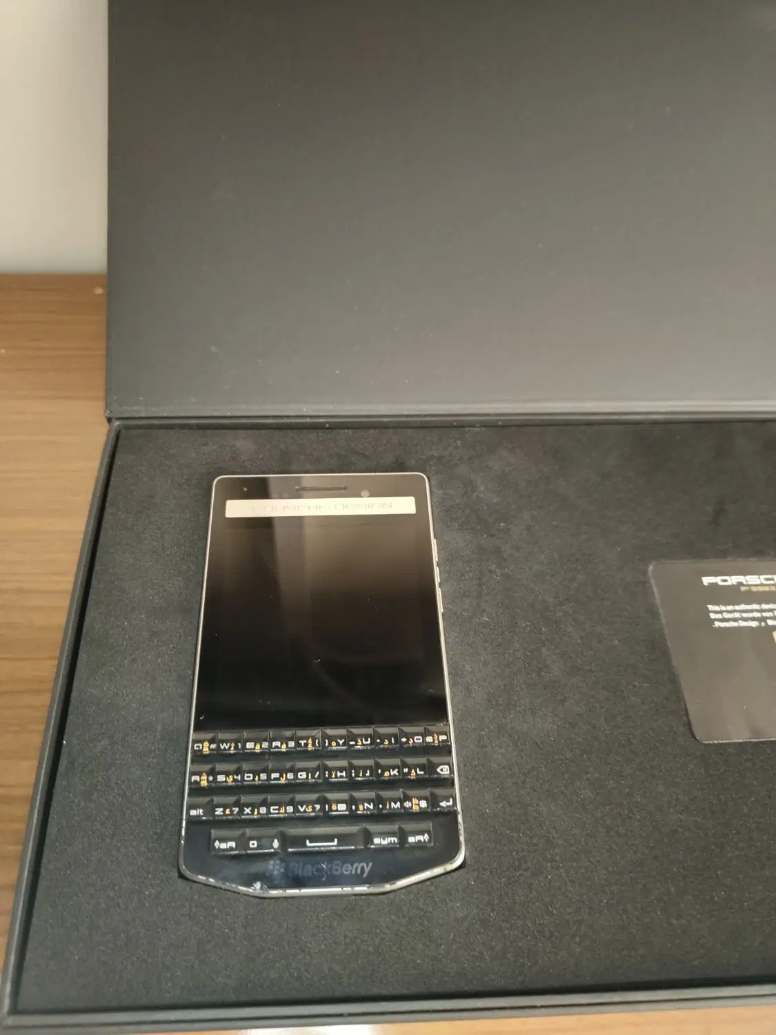 بلکبری Porsche Design P'9983|موبایل|تهران, ایوانک|دیوار