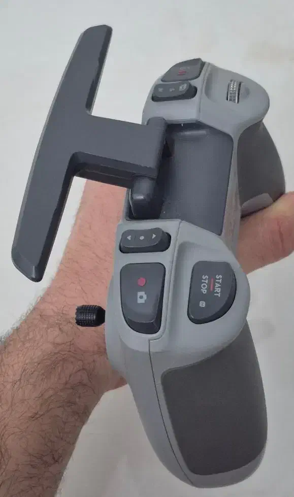 آواتا یک dji avata 1|دوربین عکاسی و فیلم‌برداری|رشت, معلم|دیوار