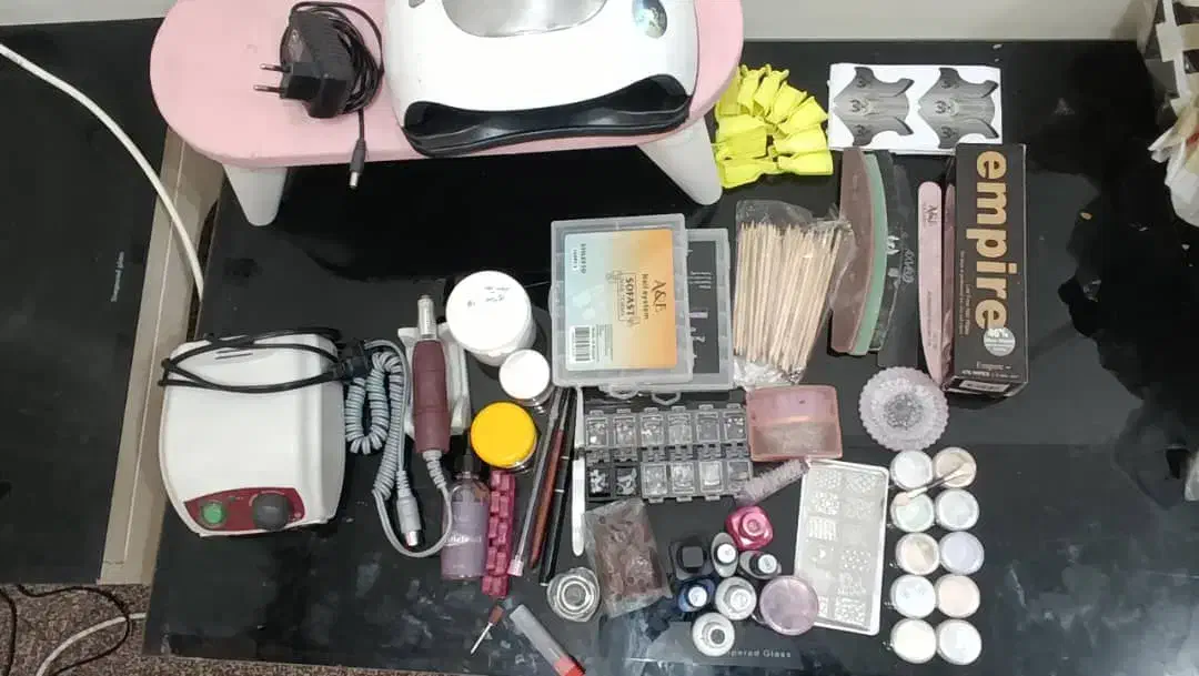 وسایل ناخن فروشی|آرایشی، بهداشتی، درمانی|دزفول, |دیوار