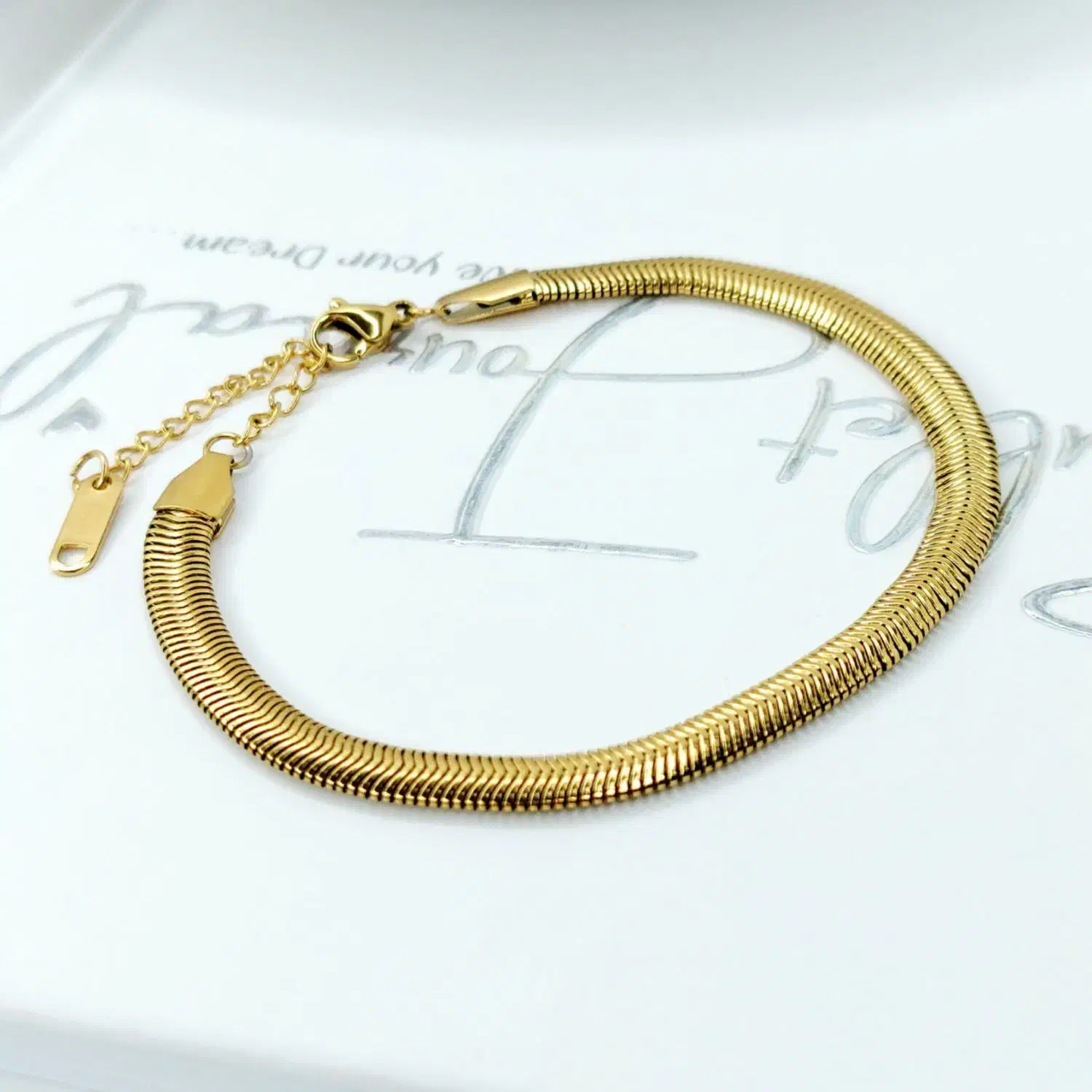 دستبندماری نو|بدلیجات|اردبیل, |دیوار