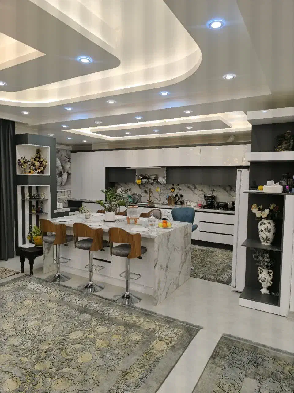 آپارتمان رهن و اجاره شهرکسازان ۳خواب گشایش پردیسان|اجارهٔ آپارتمان|قم, پردیسان|دیوار