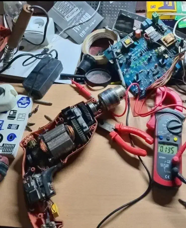 تاسیساتچی تاسیسات ساختمان|خدمات پیشه و مهارت|قیدار, |دیوار