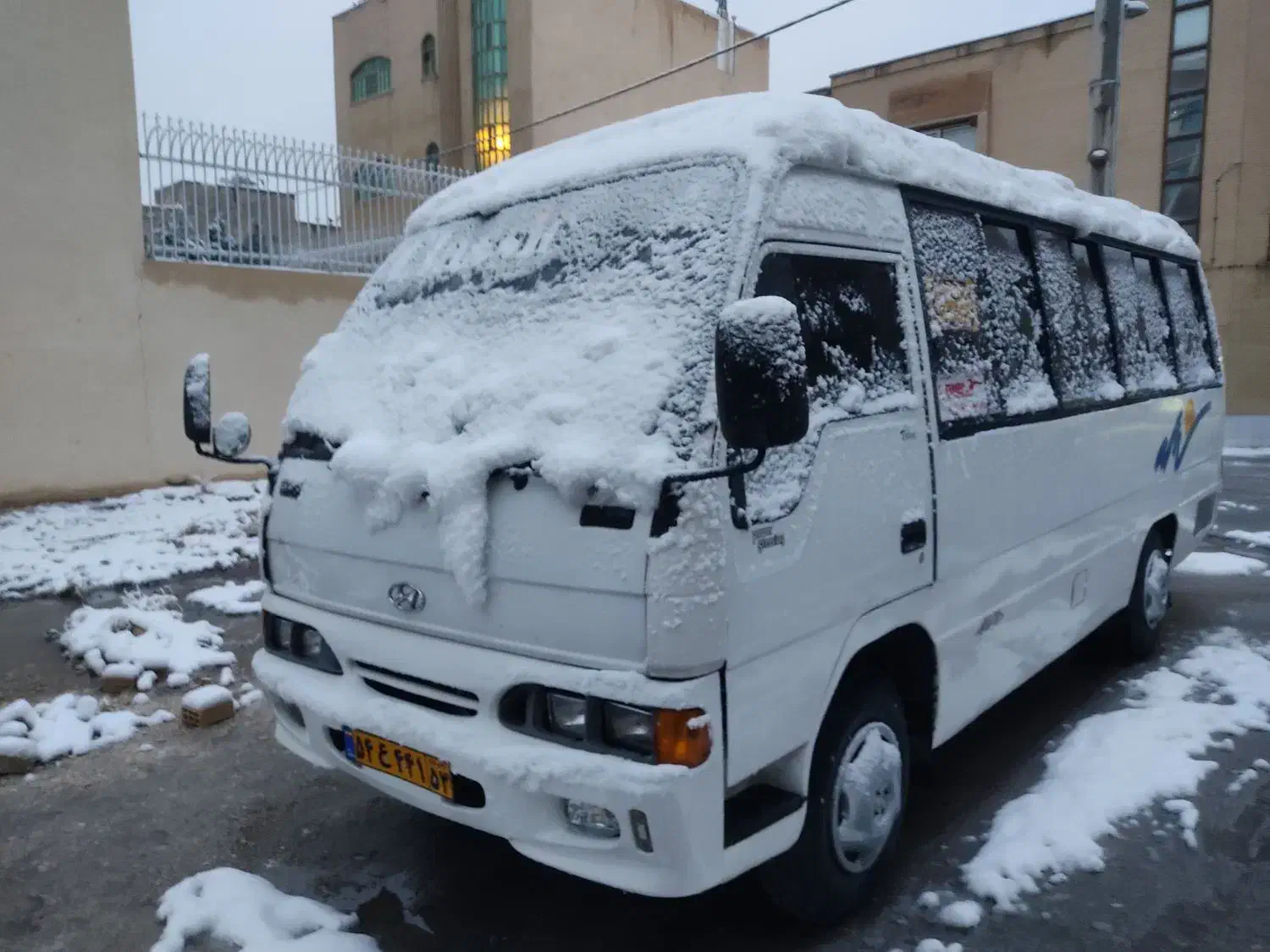 سرویس با مینی بوس هیوندا صندلی بخواب|خدمات حمل و نقل|اصفهان, میرعماد|دیوار