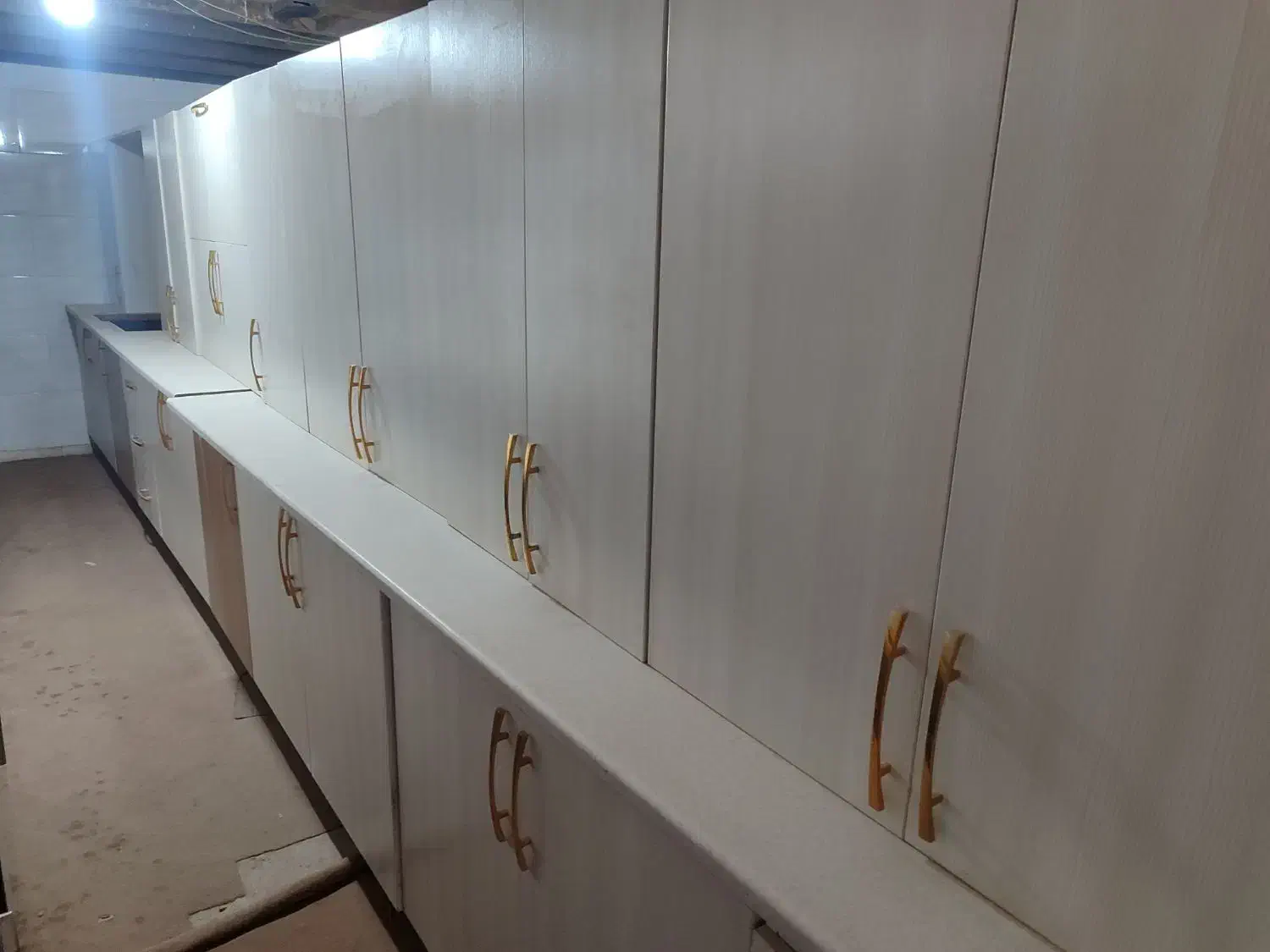 کابینت سفید دست دوم|مصالح و تجهیزات ساختمان|خرمآباد, |دیوار