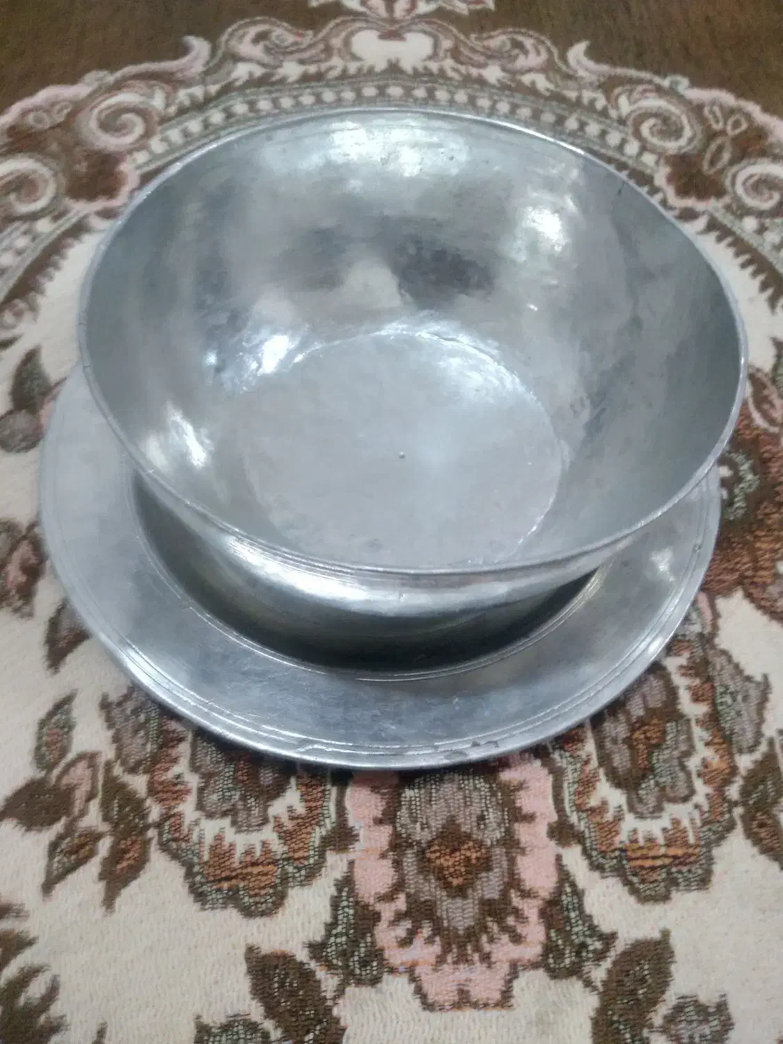 ظروف مسی و قدیمی|کلکسیون اشیاء عتیقه|ساوه, |دیوار