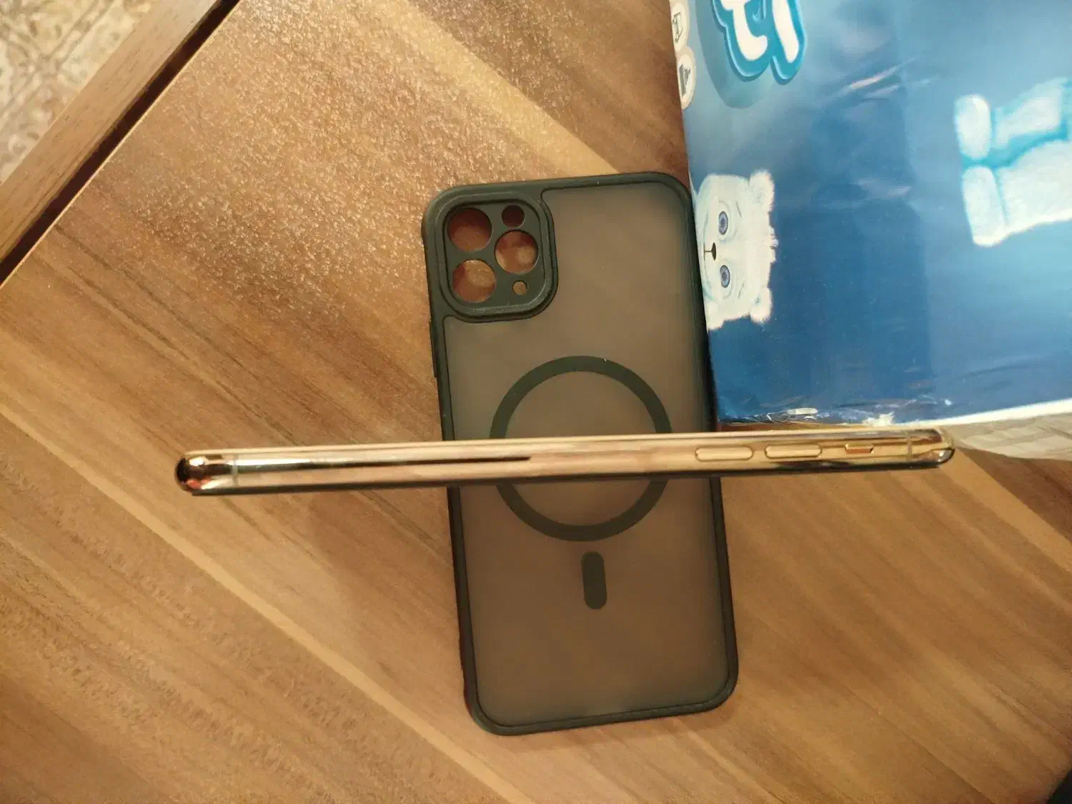 اپل iPhone 11 Pro Max با حافظهٔ ۲۵۶ گیگابایت|موبایل|شهرکرد, |دیوار
